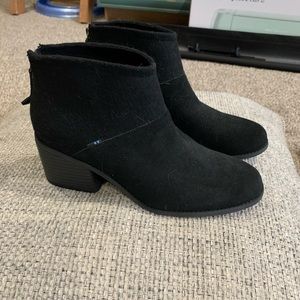 Ankle boots